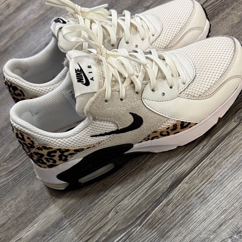 Nike Women's White and Leopard Print Sneakers